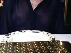 Nhỏ nghiệp, Alice đồ ...