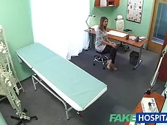 trong một câu lạc ph ...