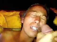 Cô gái với phim sex  ...