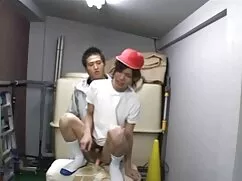 Gái xinh-được hậu mô ...
